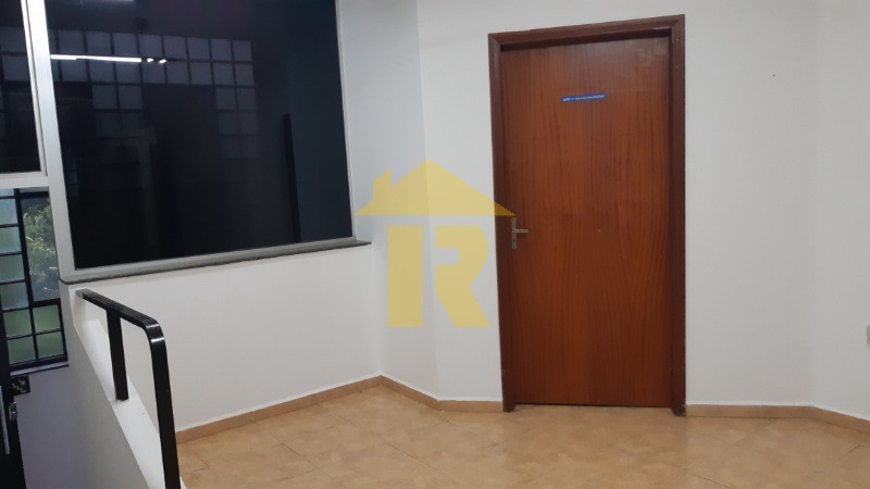 Prédio com 10 quartos para aluguel, 380m² — foto 12 de 67