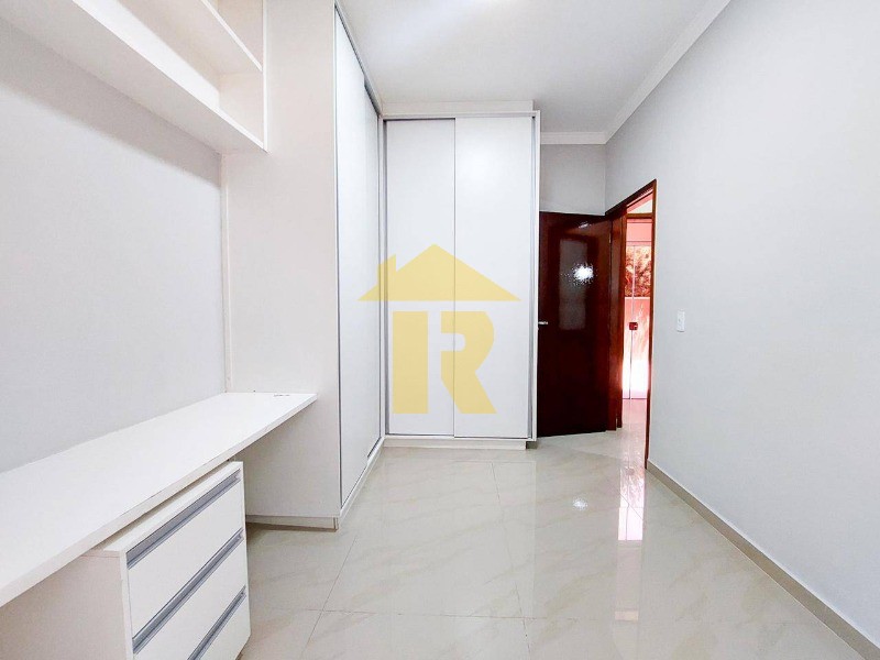 Casa de Condomínio com 3 quartos à venda, 120m² — foto 32 de 46