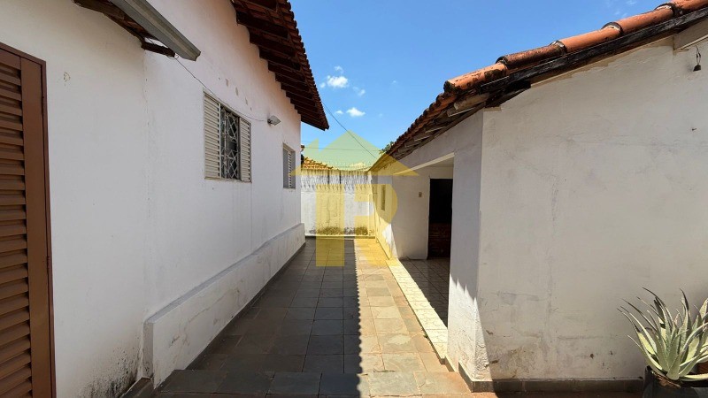 Casa com 3 quartos à venda, 185m² — foto 15 de 24