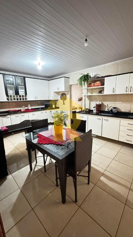 Casa com 4 quartos à venda, 150m² — foto 8 de 20