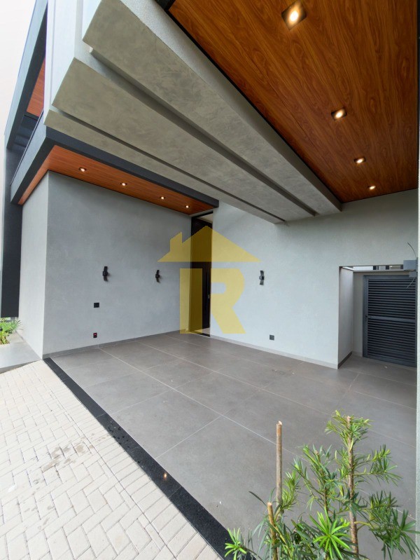 Casa de Condomínio com 3 quartos à venda, 185m² — foto 4 de 28