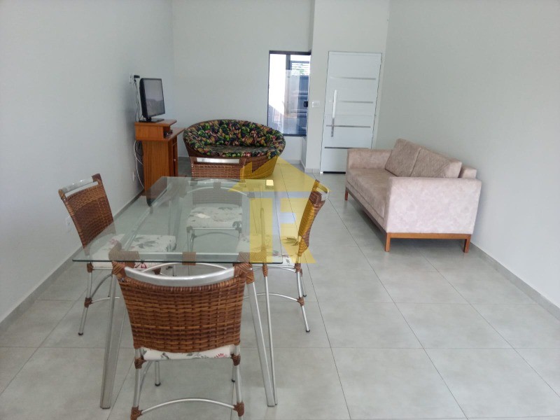 Casa com 3 quartos à venda, 100m² — foto 9 de 21