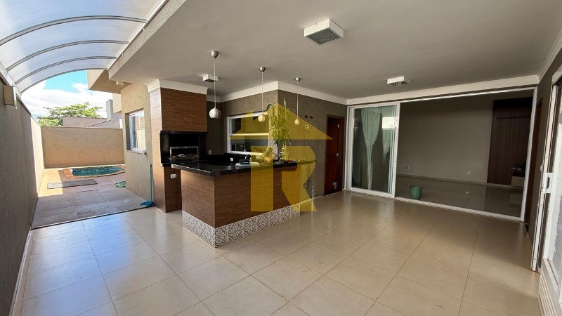 Casa de Condomínio com 3 quartos à venda, 168m² — foto 10 de 25