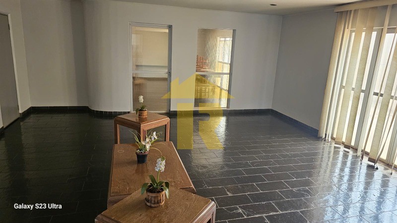 Apartamento com 3 quartos para aluguel, 200m² — foto 19 de 23