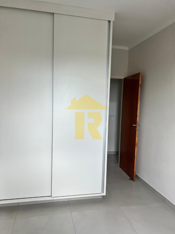 Apartamento com 2 quartos à venda, 70m² — foto 14 de 29