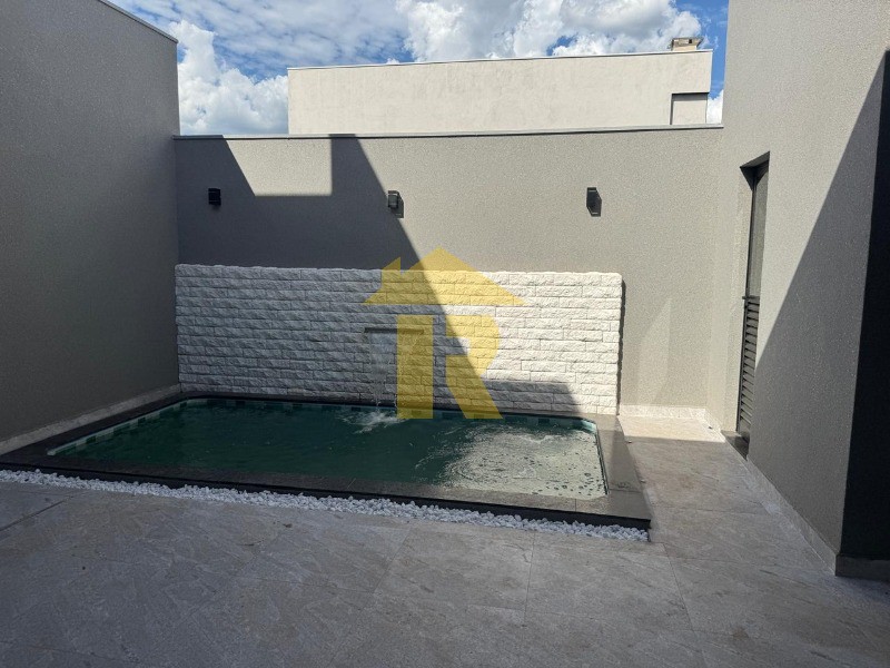 Casa com 3 quartos à venda, 128m² — foto 25 de 34