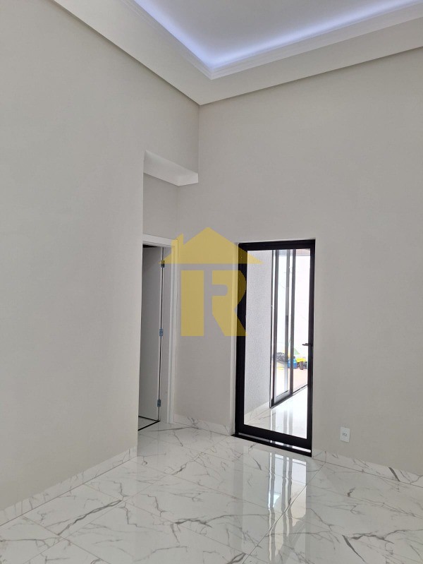 Casa com 3 quartos à venda, 132m² — foto 8 de 28