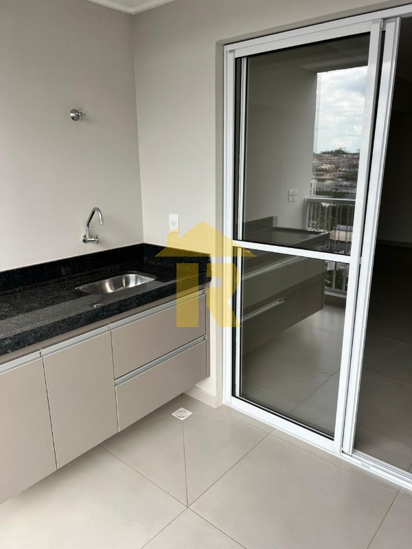 Apartamento com 2 quartos à venda, 70m² — foto 5 de 29