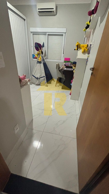Casa com 3 quartos à venda, 400m² — foto 17 de 28