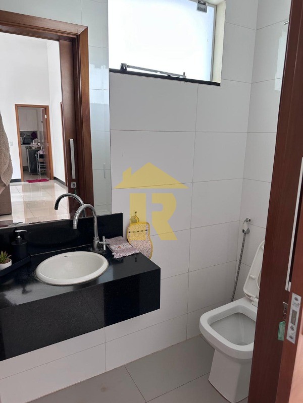 Casa de Condomínio com 3 quartos à venda, 183m² — foto 6 de 34