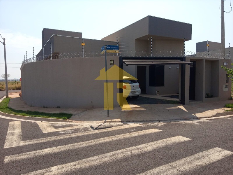Casa com 3 quartos à venda, 100m² — foto 1 de 21