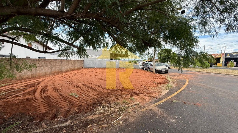 Terreno / Lote / Condomínio  à venda, 202m² — foto 3 de 19