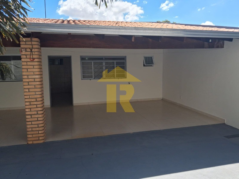 Casa com 3 quartos à venda, 170m² — foto 18 de 37