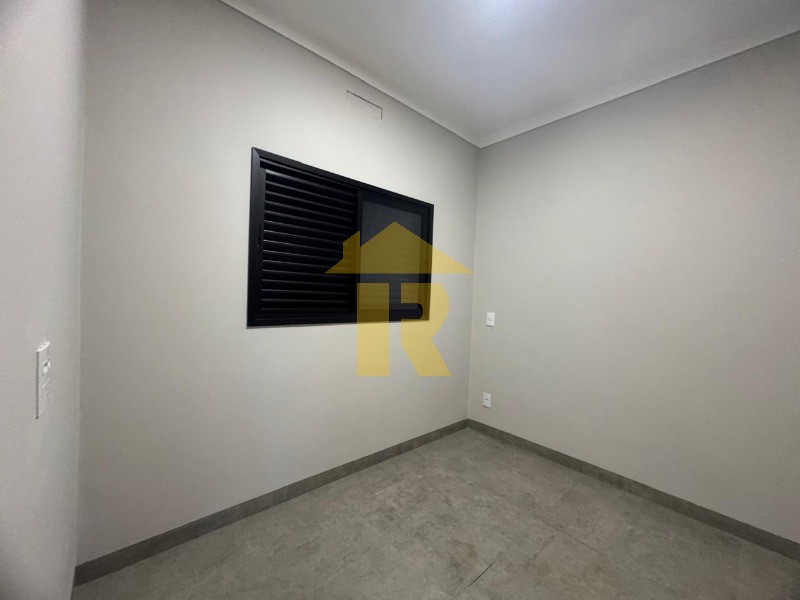 Casa com 3 quartos à venda, 128m² — foto 30 de 34