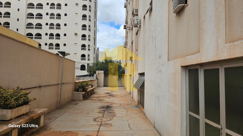 Apartamento com 3 quartos para aluguel, 200m² — foto 18 de 23