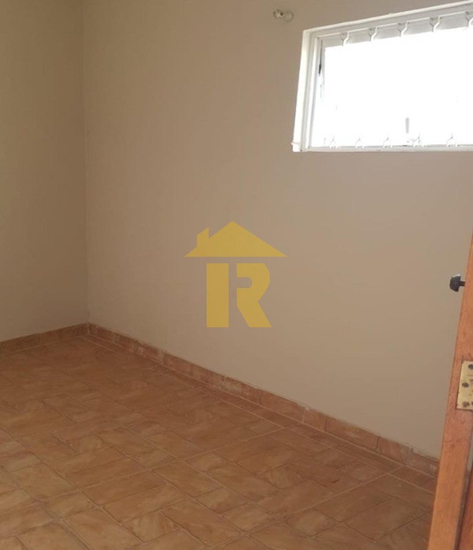 Casa com 3 quartos à venda, 225m² — foto 23 de 29