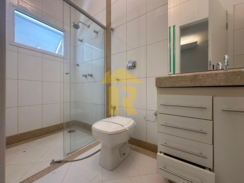 Casa de Condomínio com 4 quartos para aluguel, 550m² — foto 29 de 31