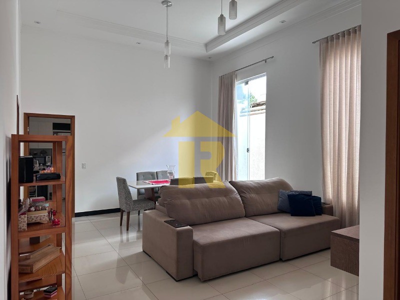 Casa de Condomínio com 3 quartos à venda, 183m² — foto 7 de 34