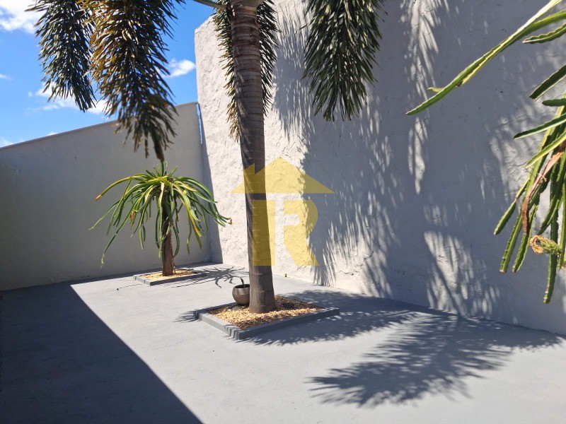 Casa com 3 quartos à venda, 170m² — foto 23 de 37