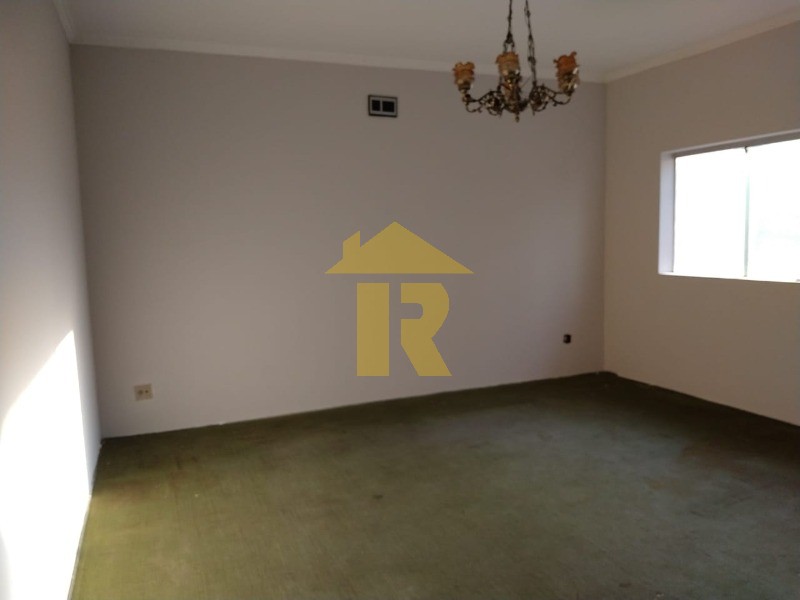 Casa com 4 quartos à venda, 290m² — foto 9 de 27
