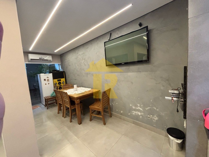 Casa com 3 quartos à venda, 160m² — foto 8 de 20