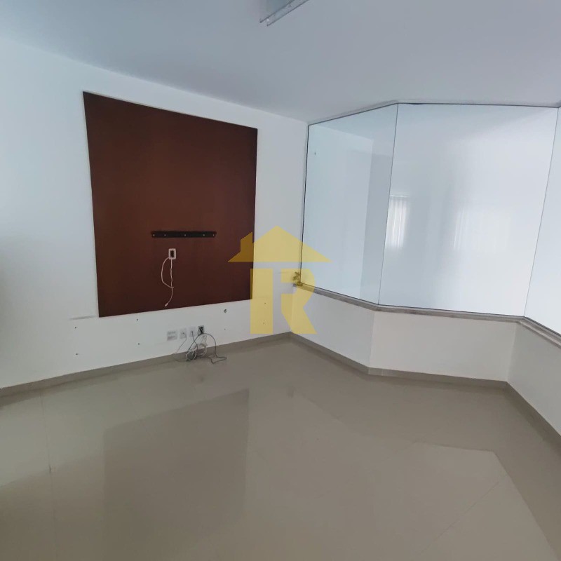 Casa de Condomínio com 5 quartos à venda, 490m² — foto 9 de 40