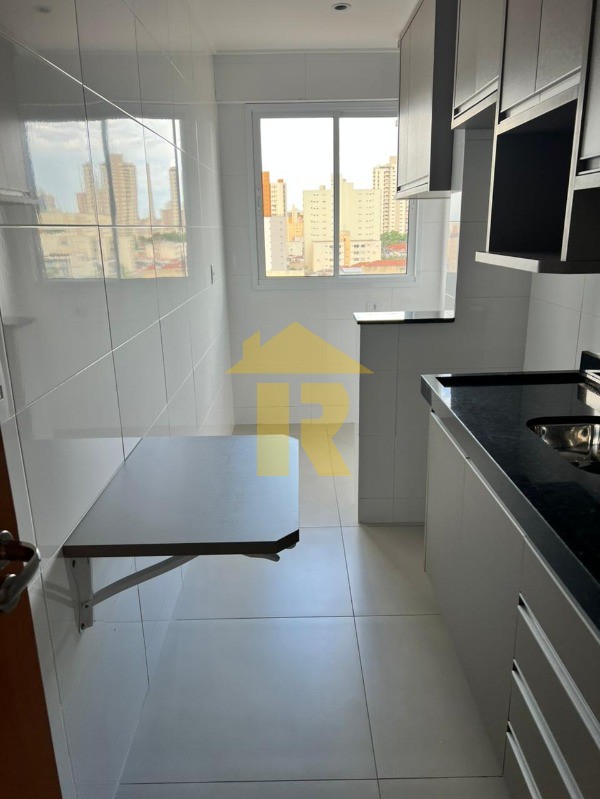 Apartamento com 2 quartos à venda, 70m² — foto 7 de 29