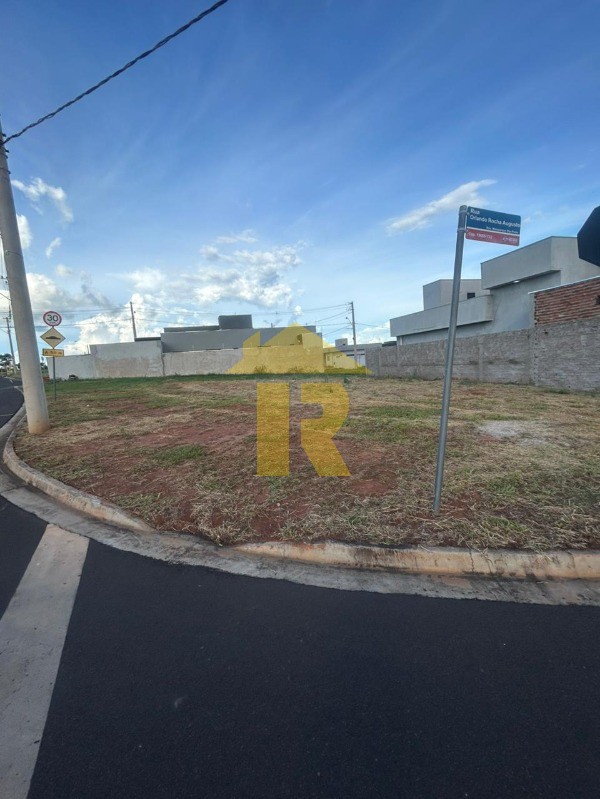 Terreno / Lote / Condomínio  à venda, 248m² — foto 4 de 20