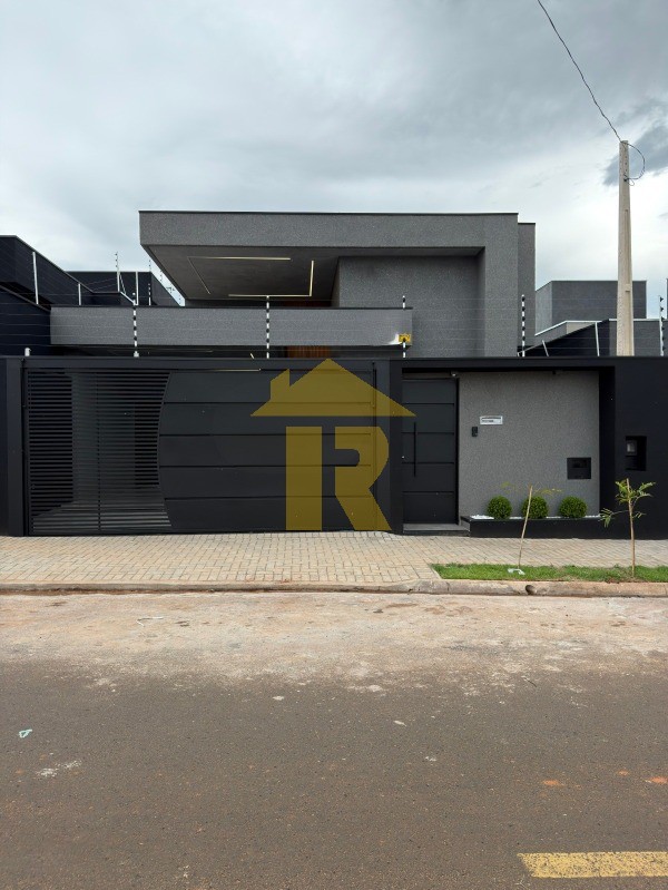 Casa com 3 quartos à venda, 128m² — foto 1 de 22