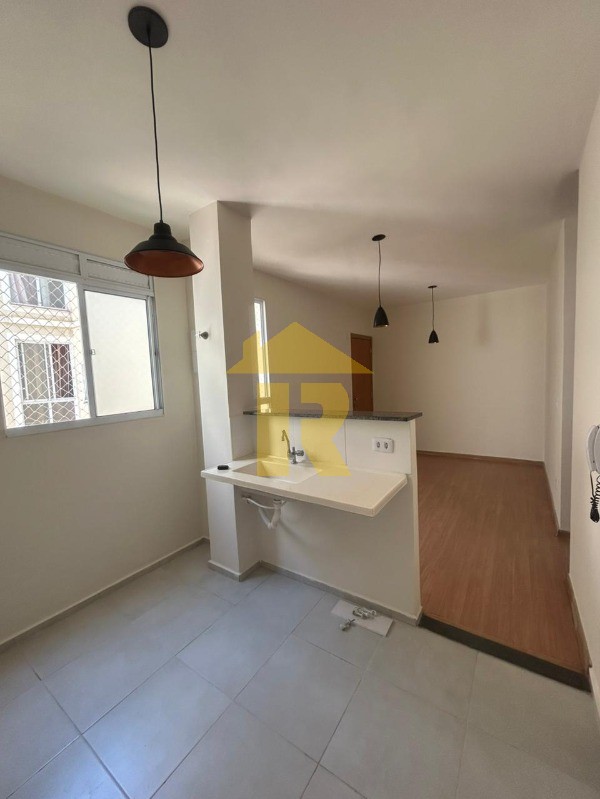 Apartamento com 2 quartos à venda, 40m² — foto 1 de 21