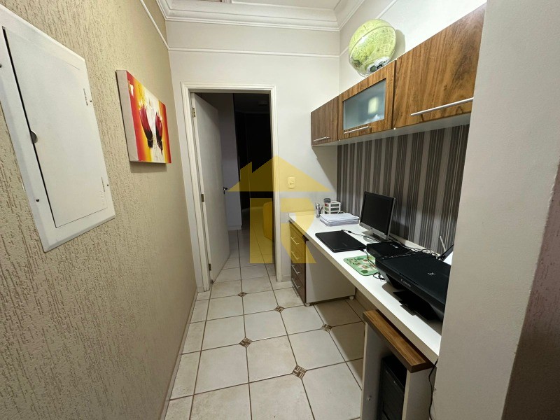 Casa de Condomínio com 3 quartos à venda, 340m² — foto 31 de 37