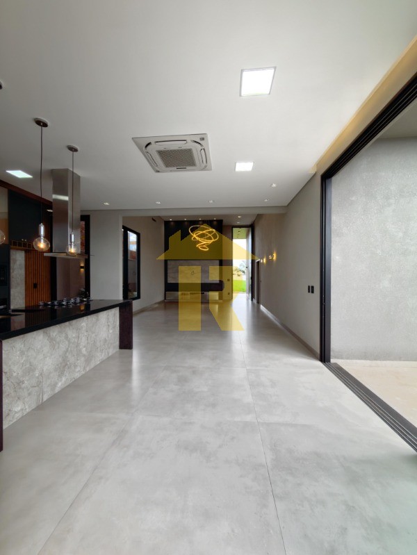 Casa de Condomínio com 3 quartos à venda, 185m² — foto 11 de 28