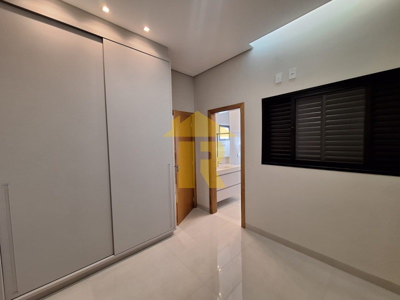 Casa de Condomínio com 3 quartos à venda, 190m² — foto 23 de 33