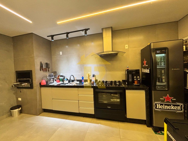 Casa com 3 quartos à venda, 160m² — foto 9 de 20