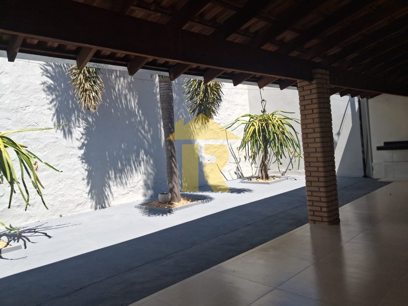 Casa com 3 quartos à venda, 170m² — foto 19 de 37