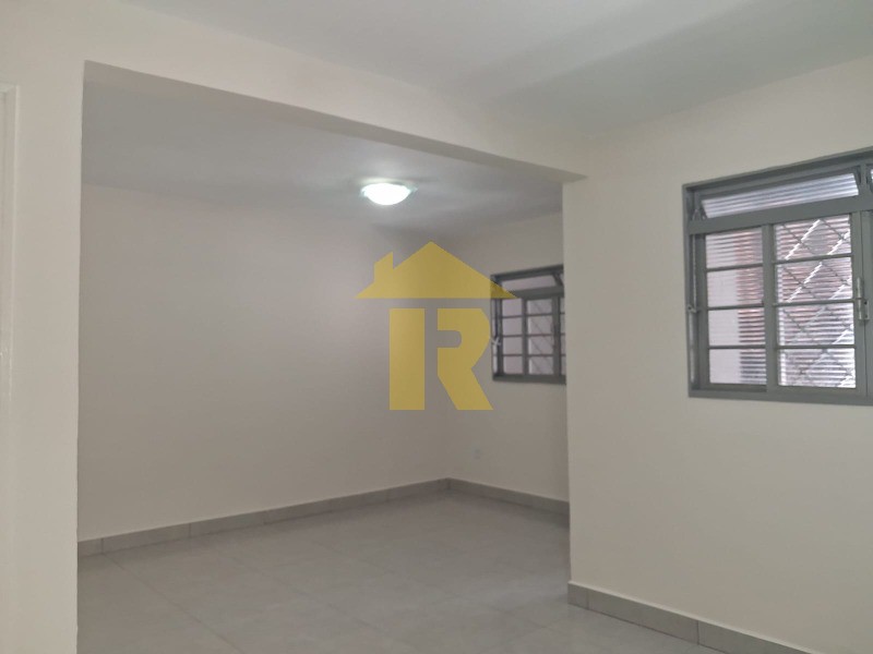 Casa com 3 quartos à venda, 170m² — foto 7 de 37