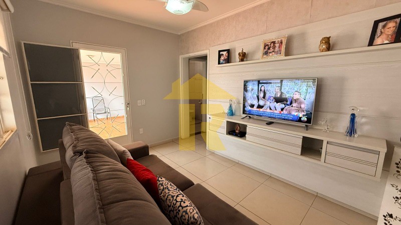 Casa com 3 quartos à venda, 134m² — foto 6 de 32