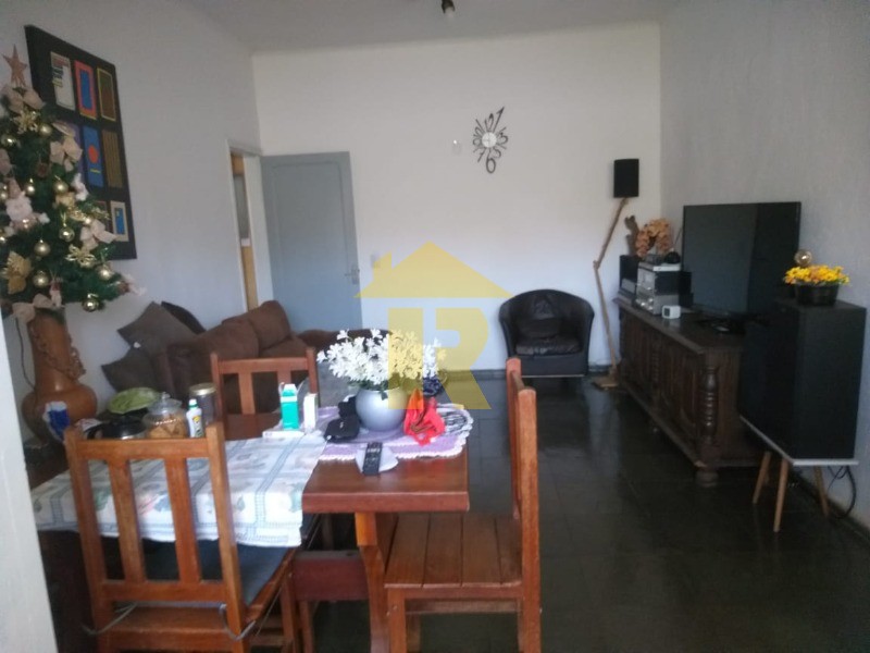 Casa com 3 quartos à venda, 185m² — foto 9 de 24