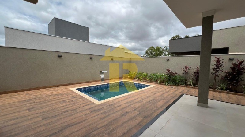 Casa de Condomínio com 3 quartos à venda, 205m² — foto 27 de 55