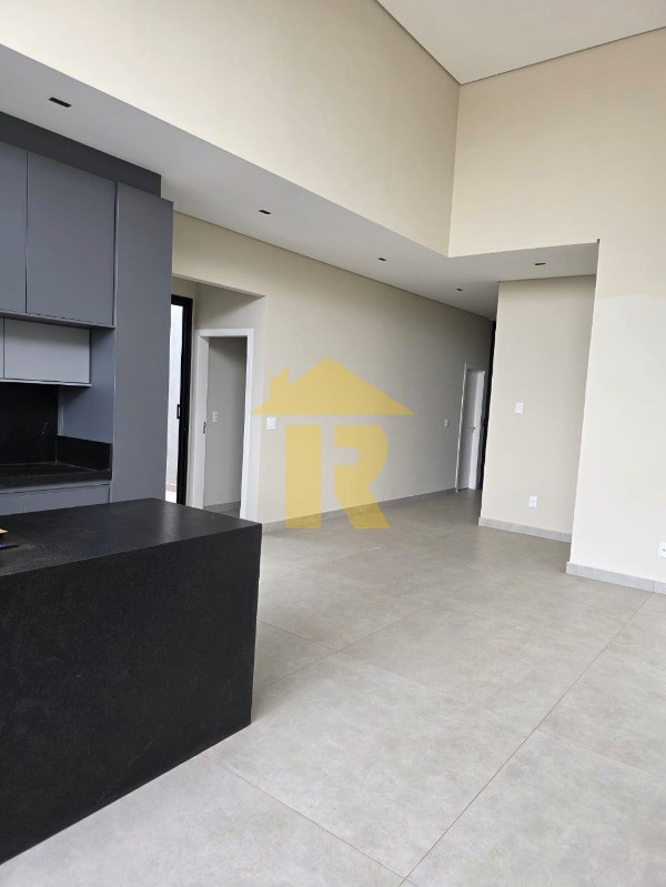 Casa de Condomínio com 3 quartos à venda, 167m² — foto 9 de 31