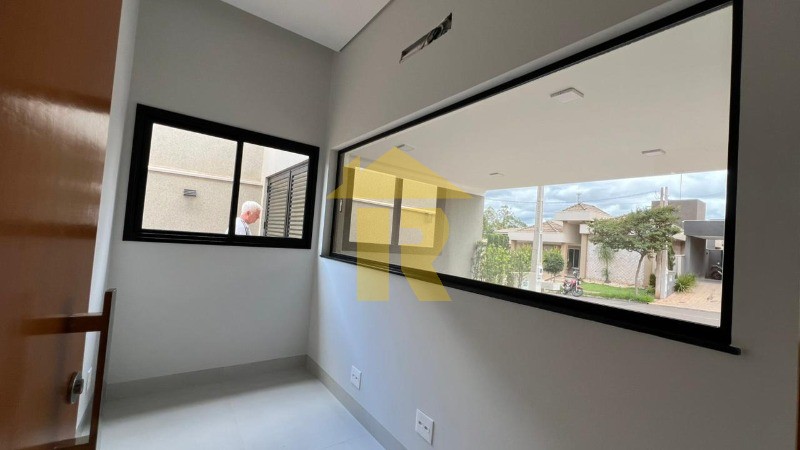 Casa de Condomínio com 3 quartos à venda, 205m² — foto 8 de 55