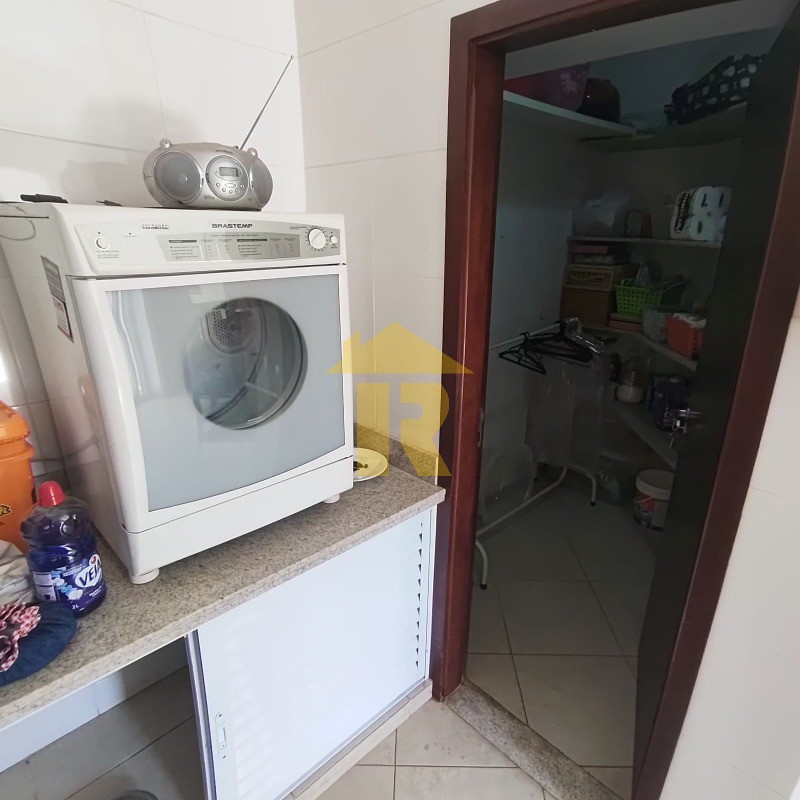 Casa de Condomínio com 5 quartos à venda, 490m² — foto 22 de 40