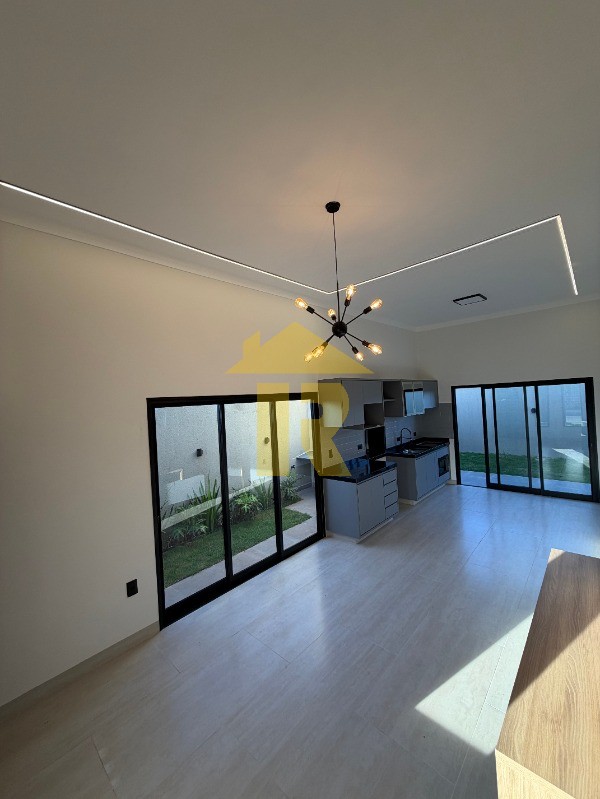 Casa com 3 quartos à venda, 109m² — foto 13 de 37