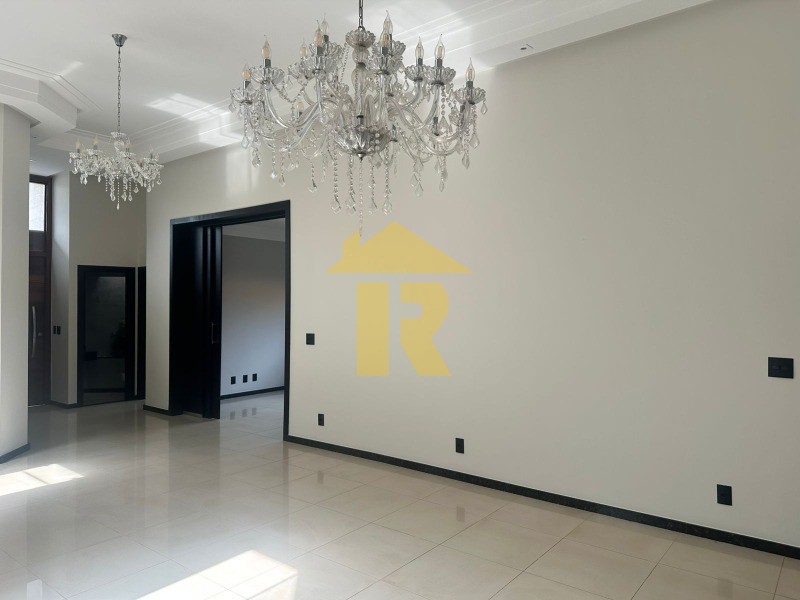Casa de Condomínio com 3 quartos à venda, 210m² — foto 5 de 39