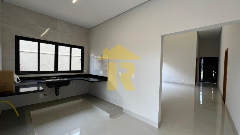Casa de Condomínio com 3 quartos à venda, 205m² — foto 12 de 55