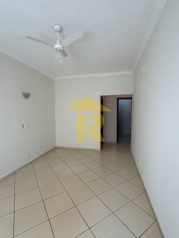 Casa com 3 quartos à venda, 276m² — foto 39 de 47