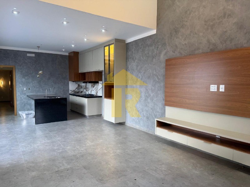 Casa com 3 quartos à venda, 128m² — foto 4 de 34