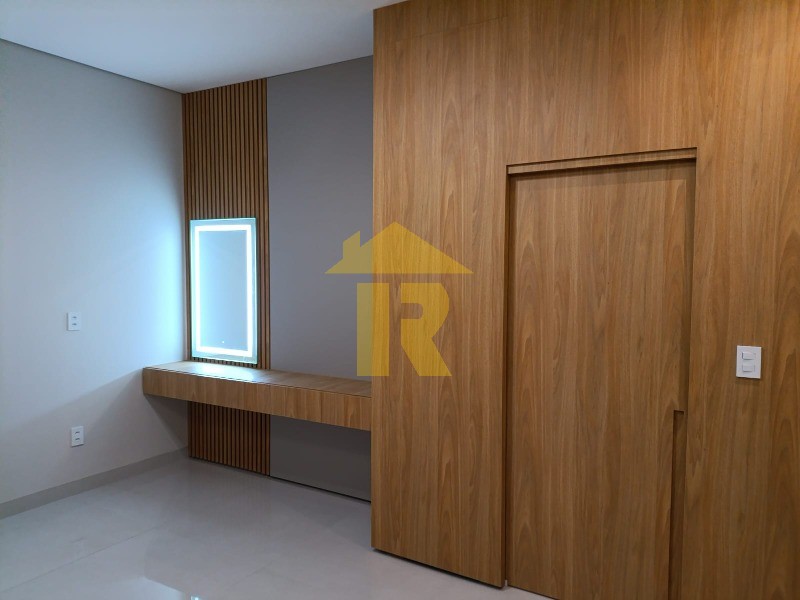 Casa de Condomínio com 3 quartos à venda, 190m² — foto 17 de 33