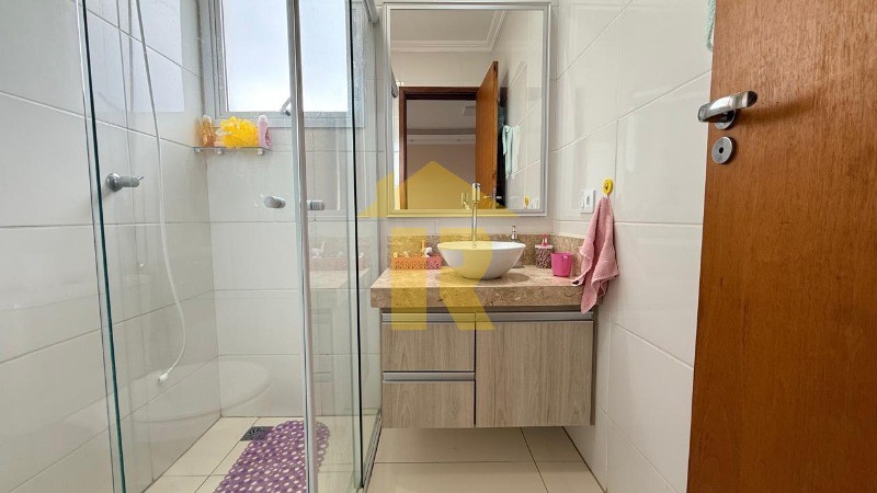 Apartamento com 2 quartos à venda, 73m² — foto 22 de 29
