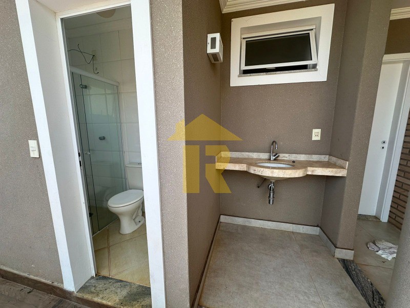 Casa de Condomínio com 4 quartos para aluguel, 550m² — foto 11 de 31